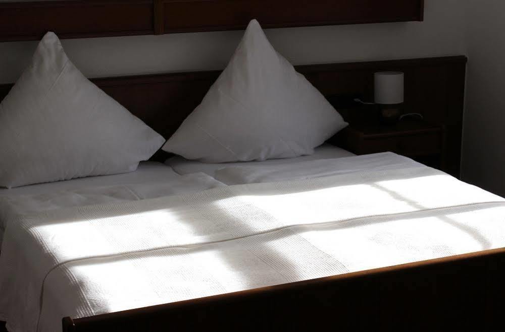 Galerie Riesling Hotell Trittenheim Exteriör bild