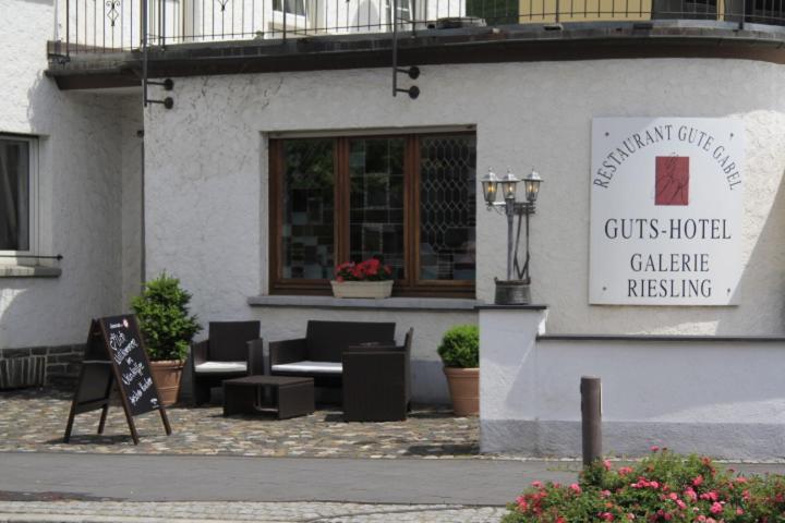 Galerie Riesling Hotell Trittenheim Exteriör bild